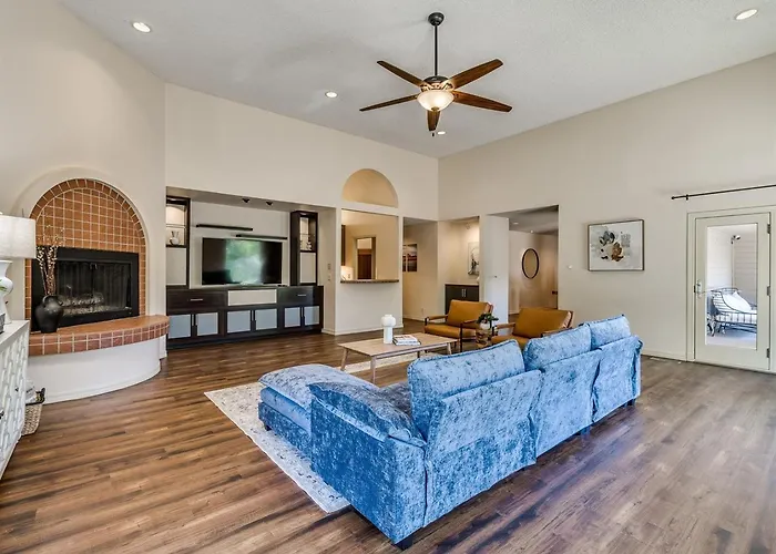 Country house Arch House 3br Bunk Pool Game