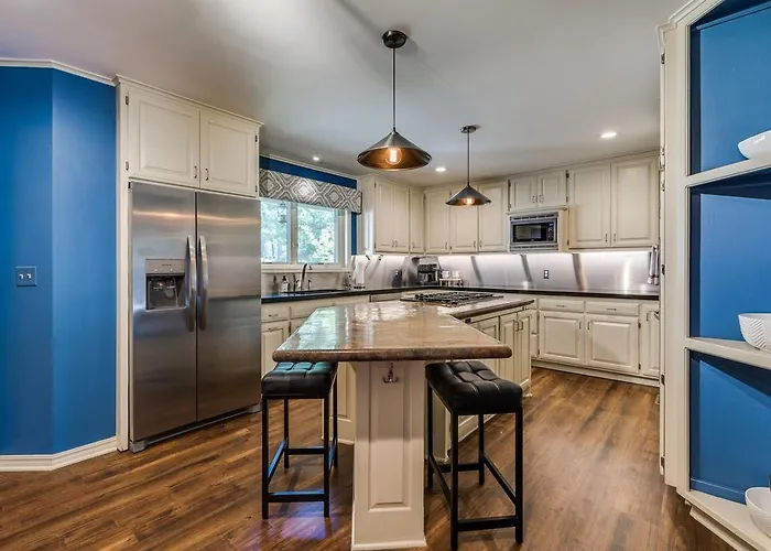 Country house Arch House 3br Bunk Pool Game Tulsa